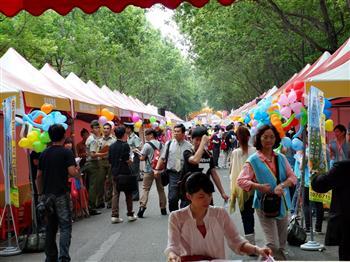 20130528-2013真理大學校園徵才企業博覽會圓滿落幕 師生熱烈迴響圖片