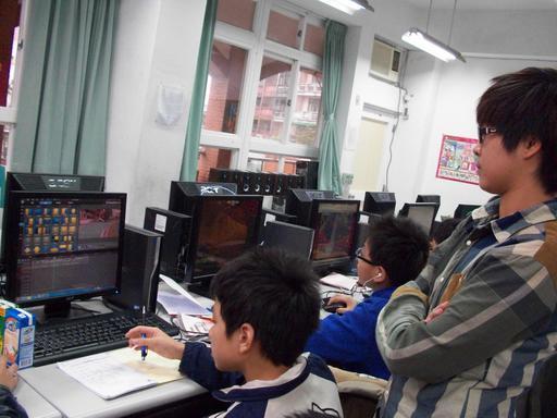 20130130-真理大學資訊志工寒假三營隊 協助偏鄉學童圖片
