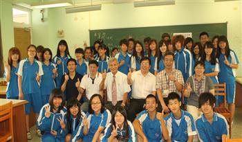 20130607-新榮高中資料處理科師生參訪真理大學台南校區圖片