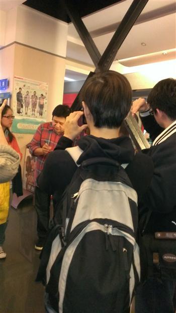 20130221-真理大學師生春節相偕觀賞親愛的奶奶影片 導演瞿友寧到場熱烈圖片