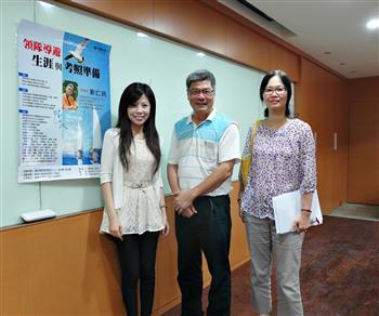 20130925-旅遊達人劉仁民暢談旅遊見世面 真理觀數師生反應熱烈圖片